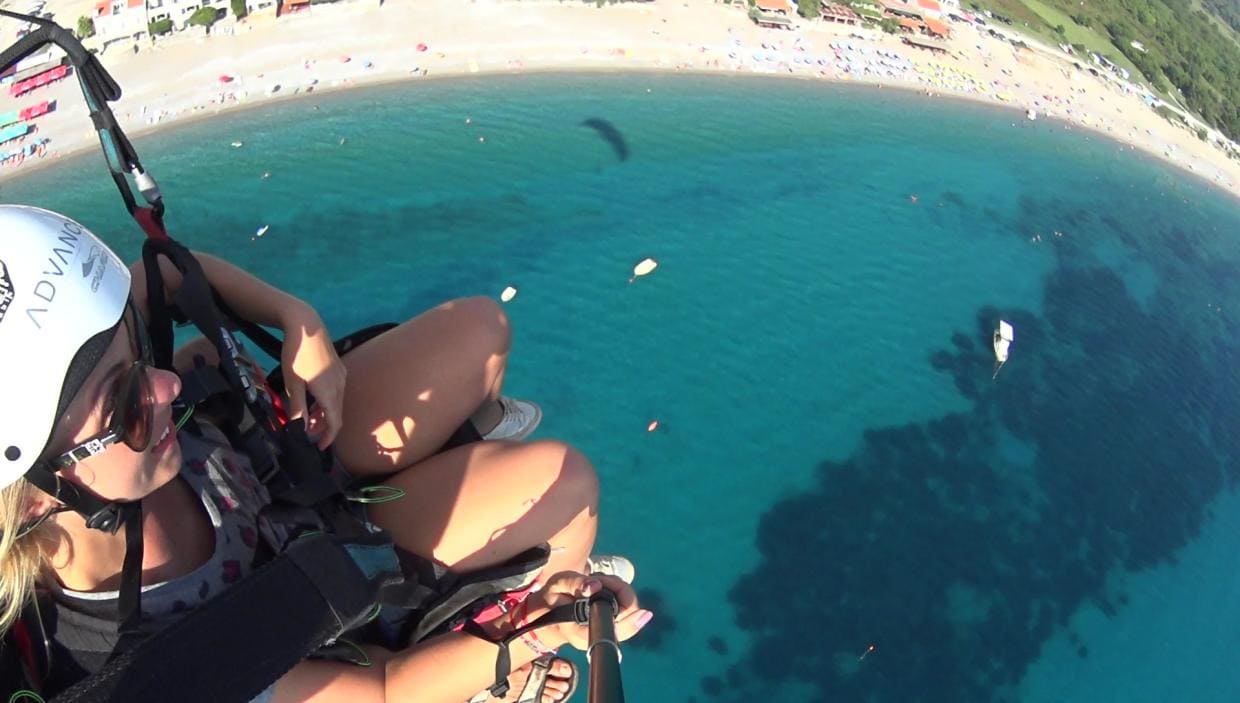 Inexpressible emotions from soaring above the ground paraplan chernogoriya 33