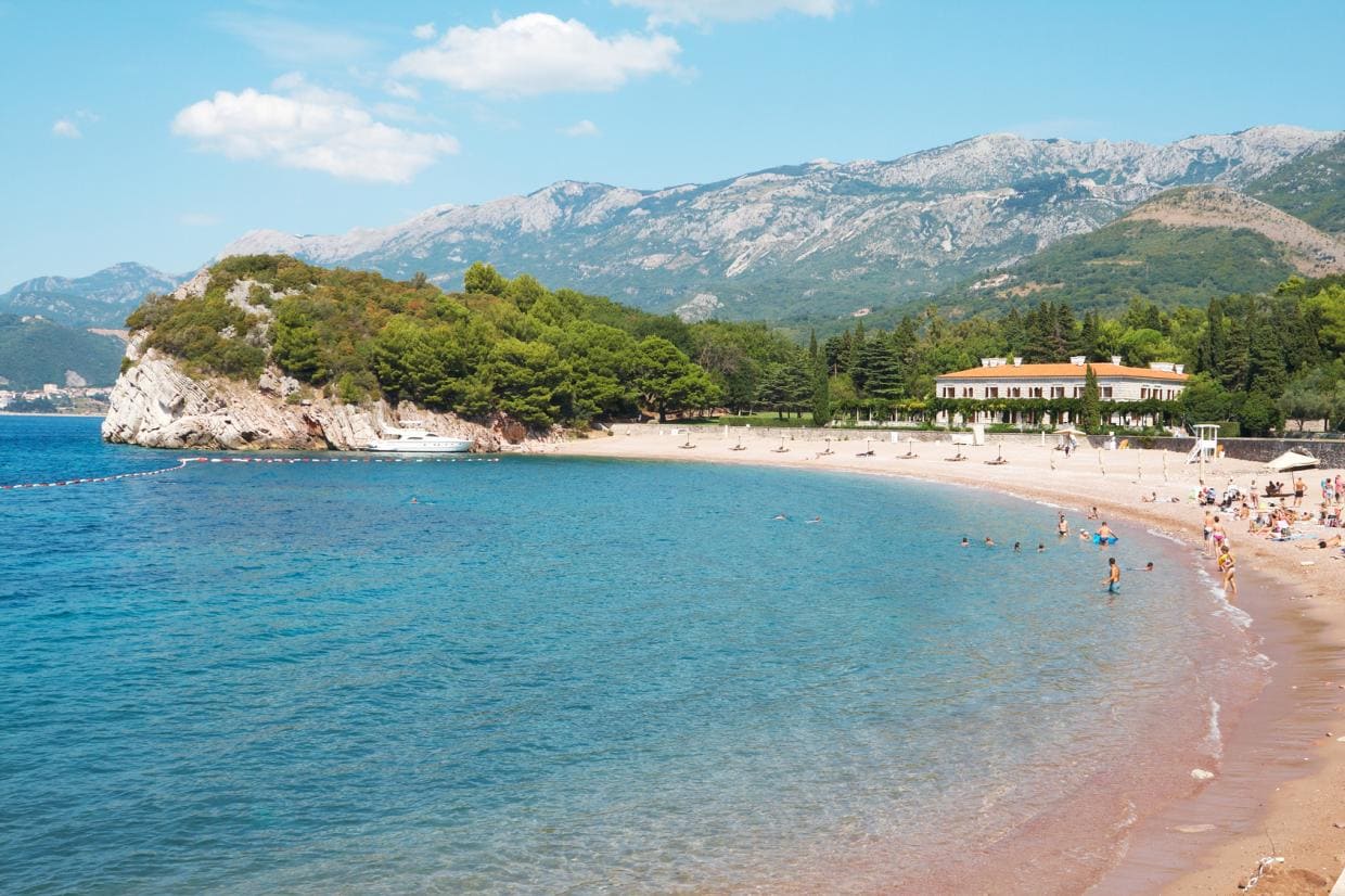 Montenegro beach of King paraplan chernogoriya kurorty 1240